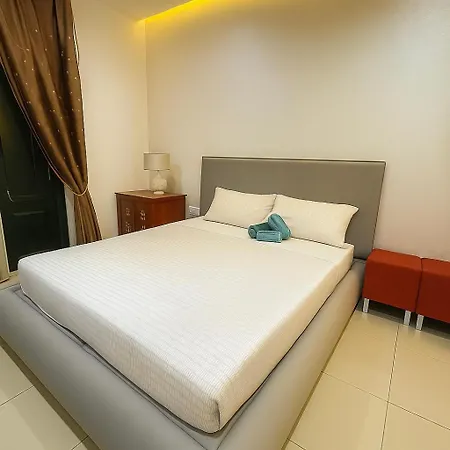 Modern 2 Bedroom Next To The Promenade R2 Gżira