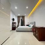 The Moment - R2 Apartment *