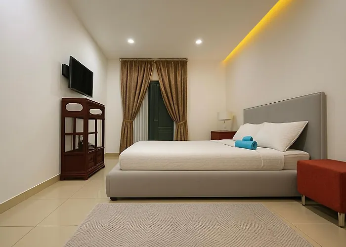 The Moment - R2 * Gzira